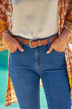 Load image into Gallery viewer, Julia Silver Buckle Tan Belt