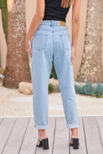 Load image into Gallery viewer, Chanelle Light Blue Wash Mum Denim Jeans