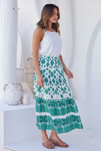 Load image into Gallery viewer, Lyla Green/White Paisley Print Maxi Skirt