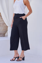Load image into Gallery viewer, Clover Black Linen Culotte Pants