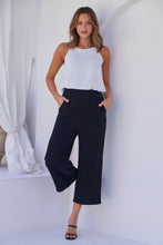 Load image into Gallery viewer, Clover Black Linen Culotte Pants