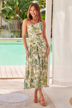 Load image into Gallery viewer, Marianne Green Floral Open Back Tiered Dress