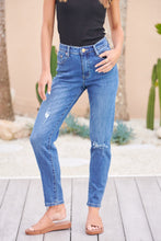 Load image into Gallery viewer, Delta Dark Washed Blue Denim Torn Knee Jeans