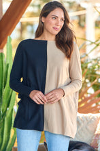 Load image into Gallery viewer, Indiana Oversized Batwing Black/Beige Long Sleeve Knit