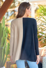 Load image into Gallery viewer, Indiana Oversized Batwing Black/Beige Long Sleeve Knit