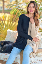 Load image into Gallery viewer, Indiana Oversized Batwing Black/Beige Long Sleeve Knit