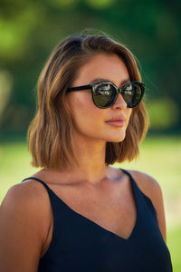 Zulieka Black Sunglasses
